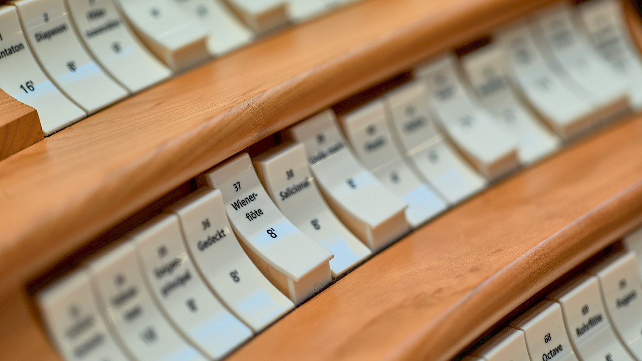 International Organ Festival Zurich: Closing concert with the Latvija State Choir